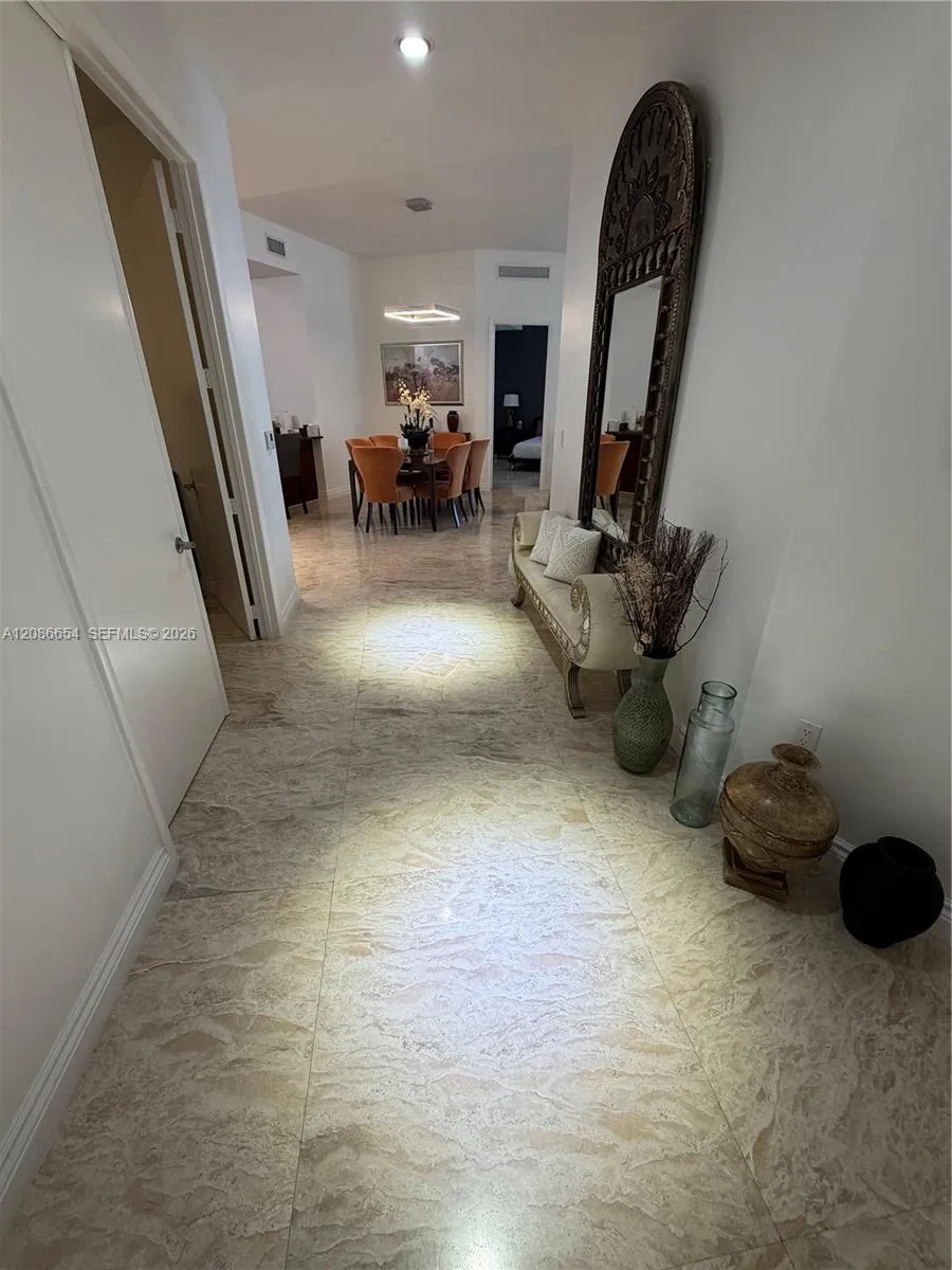 15901 Collins Ave #3707 Sunny Isles Beach, FL 33160