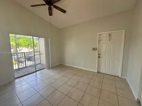 631 Cypress Lake Blvd #H17