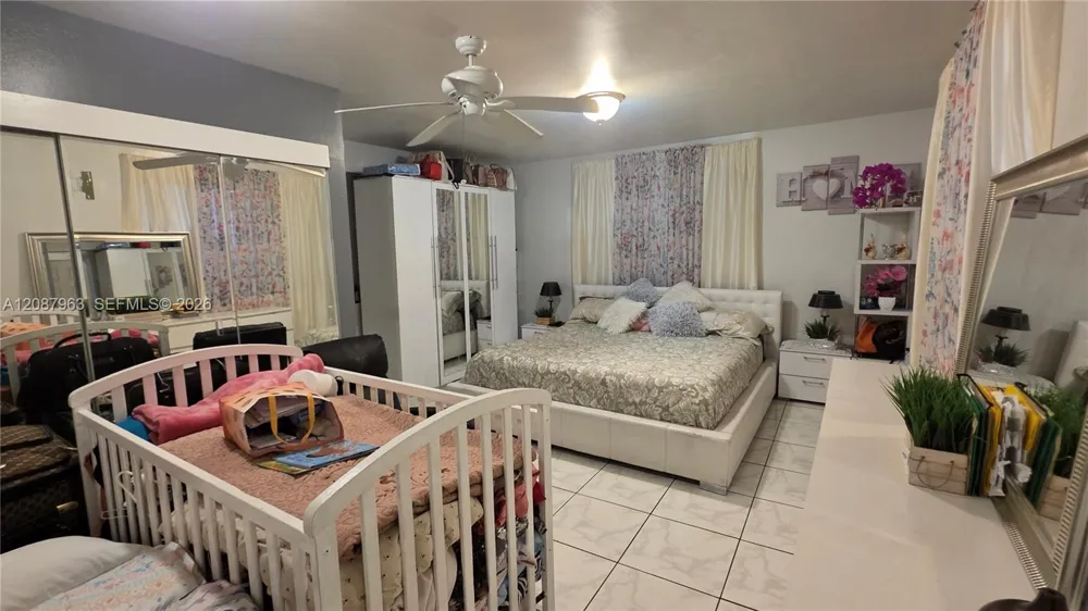 350 NW 188th St Miami Gardens, FL 33169