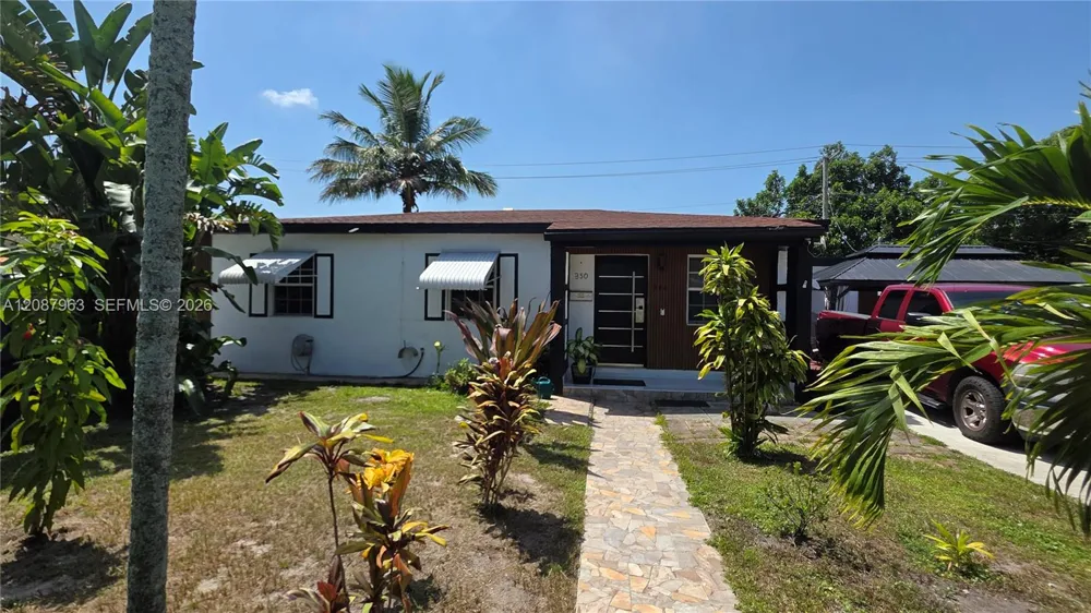350 NW 188th St Miami Gardens, FL 33169