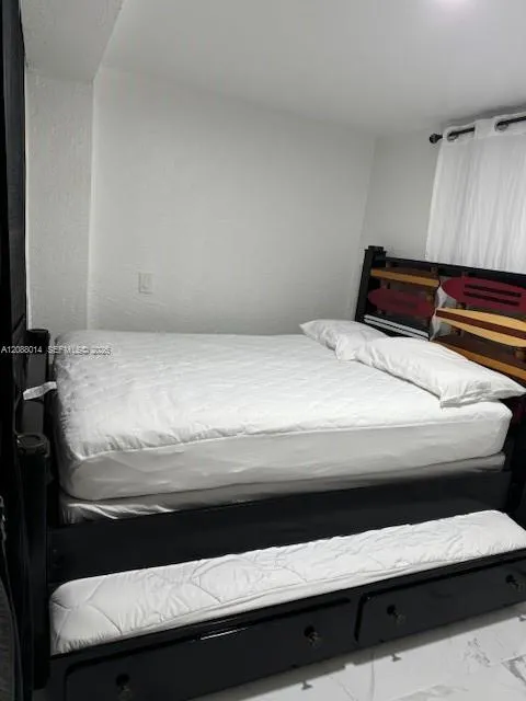 14661 Pierce St #0 Miami, FL 33176