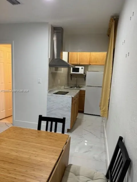 14661 Pierce St #0 Miami, FL 33176