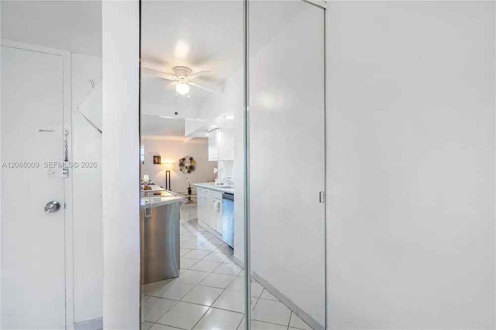 100 Lincoln Rd #515 Miami Beach, FL 33139
