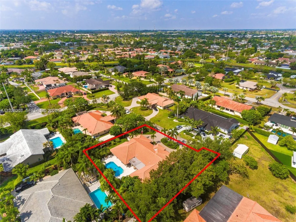 13561 SW 111th Ave Miami, FL 33176
