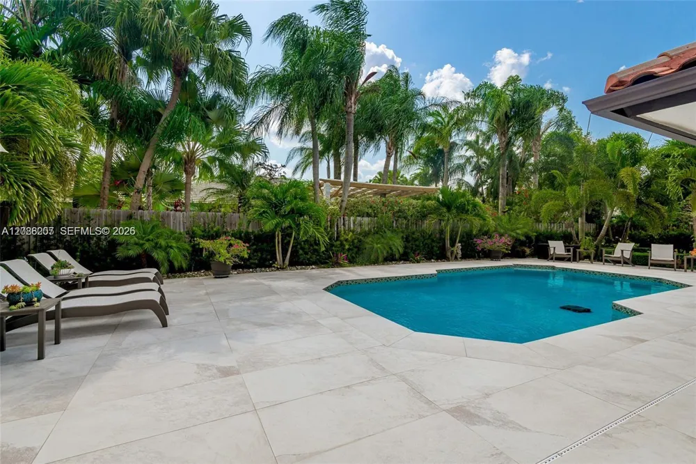 13561 SW 111th Ave Miami, FL 33176