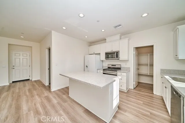 20009 Lemonscent Drive Riverside, CA 92507