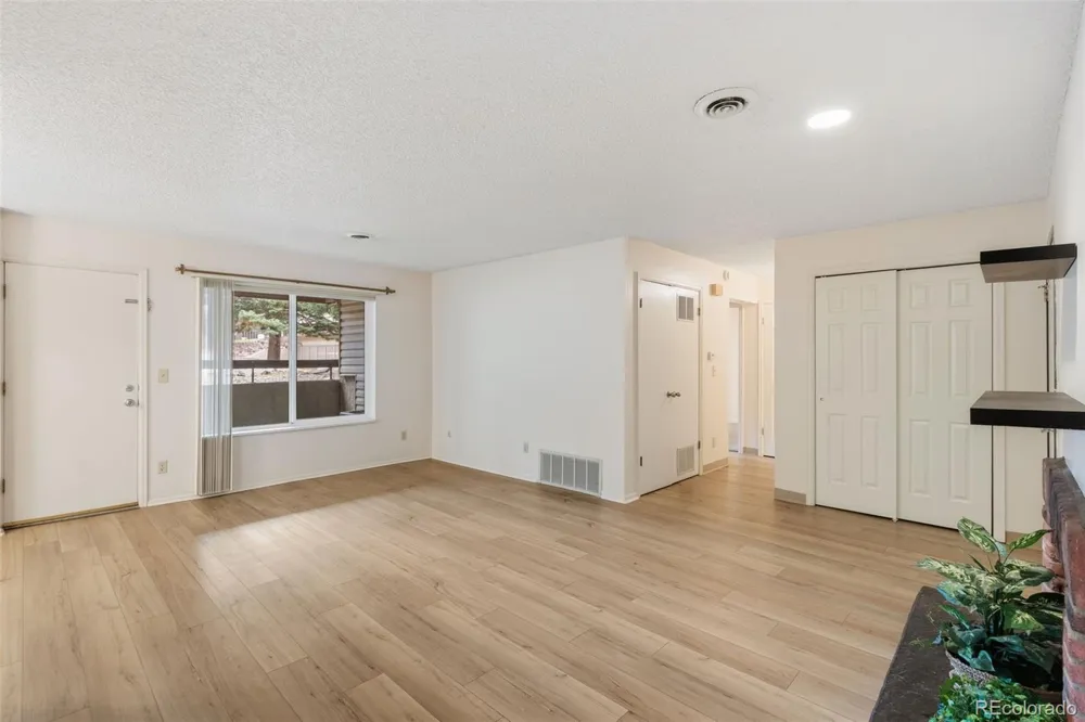 6530 Delmonico Drive Colorado Springs, CO 80919