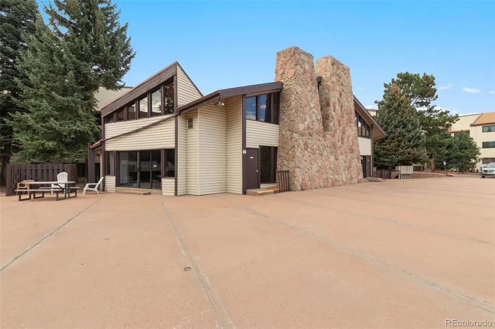 6530 Delmonico Drive Colorado Springs, CO 80919