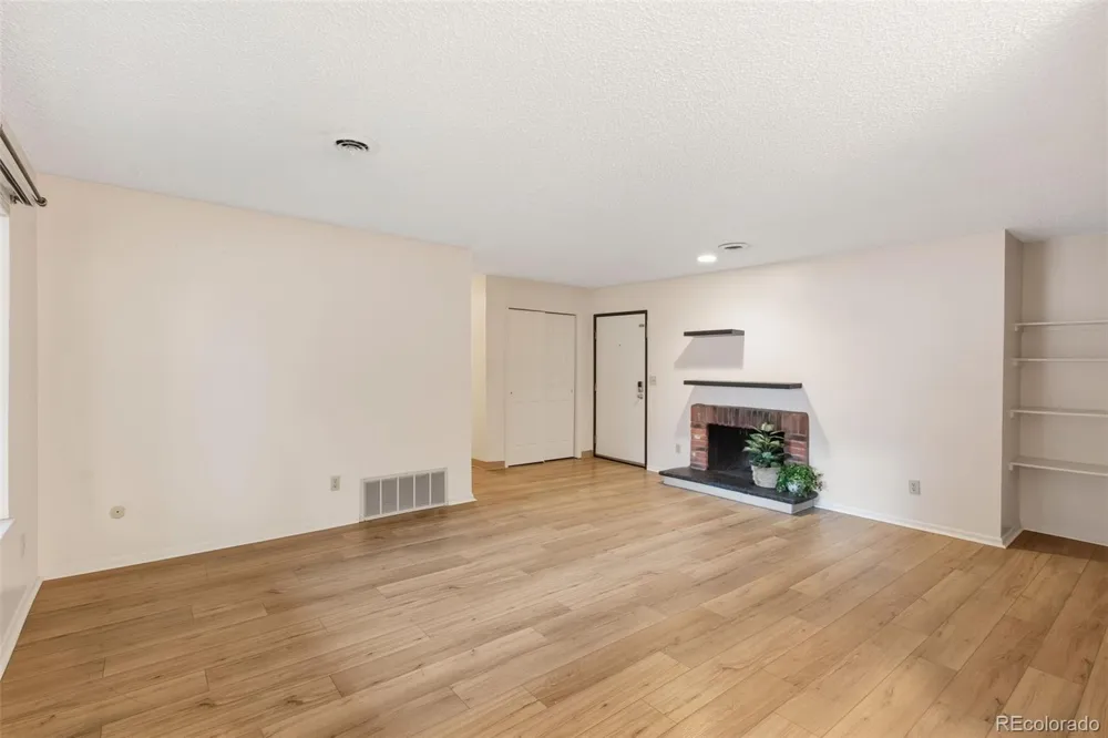 6530 Delmonico Drive Colorado Springs, CO 80919