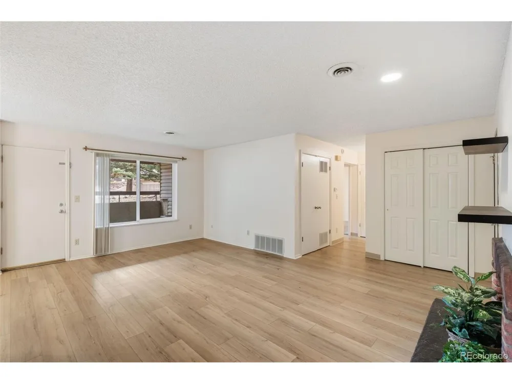 6530 Delmonico Drive Colorado Springs, CO 80919