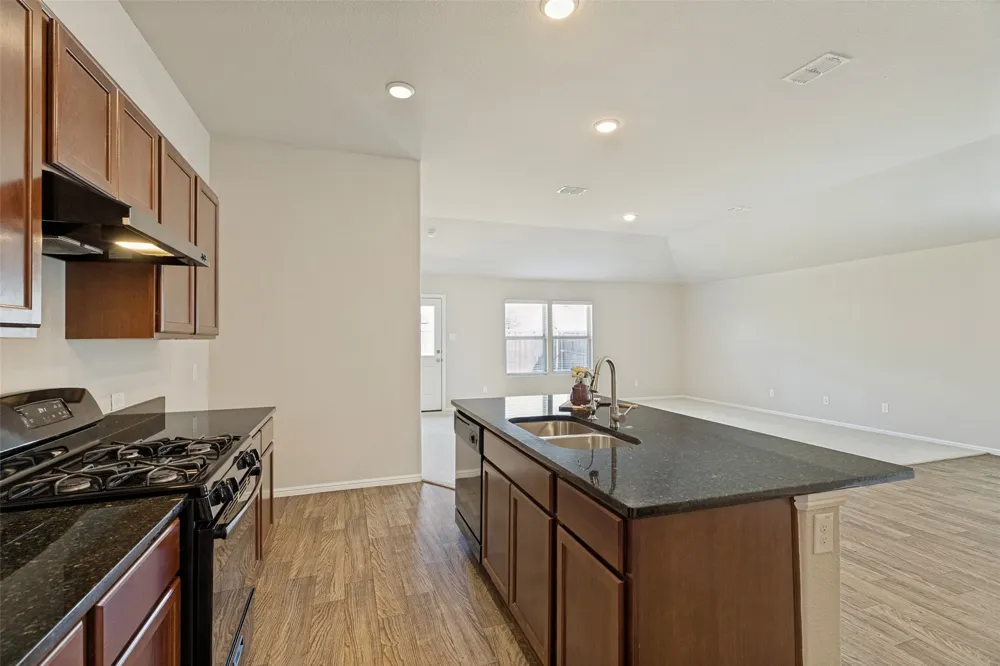 6221 Painswick Drive Celina, TX 76227