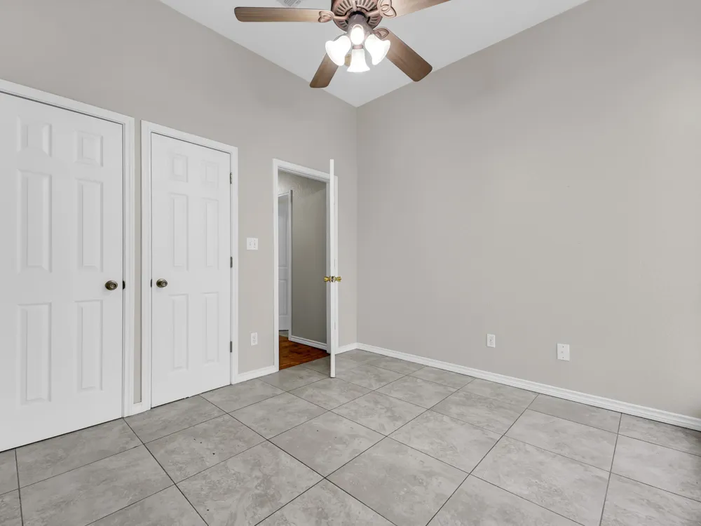 84 Thomas Drive Martindale, TX 78655