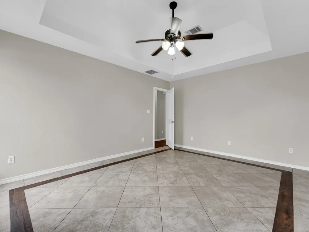 84 Thomas Drive Martindale, TX 78655