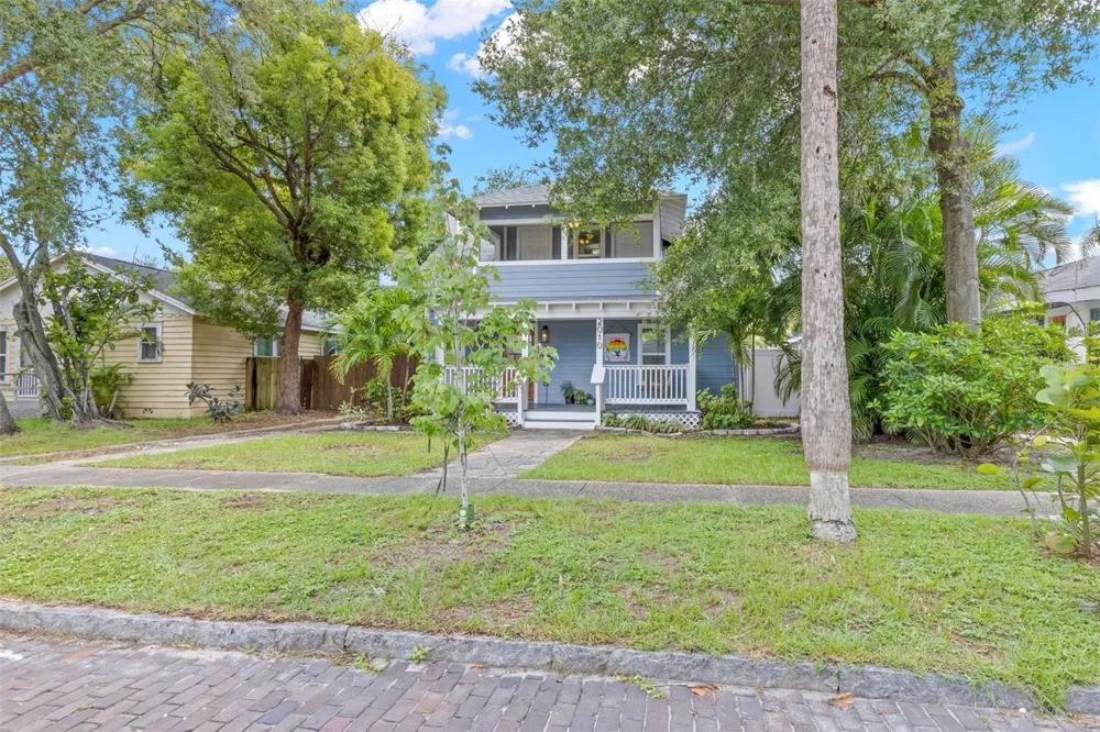 2010 DARTMOUTH AVENUE St Petersburg, FL 33713