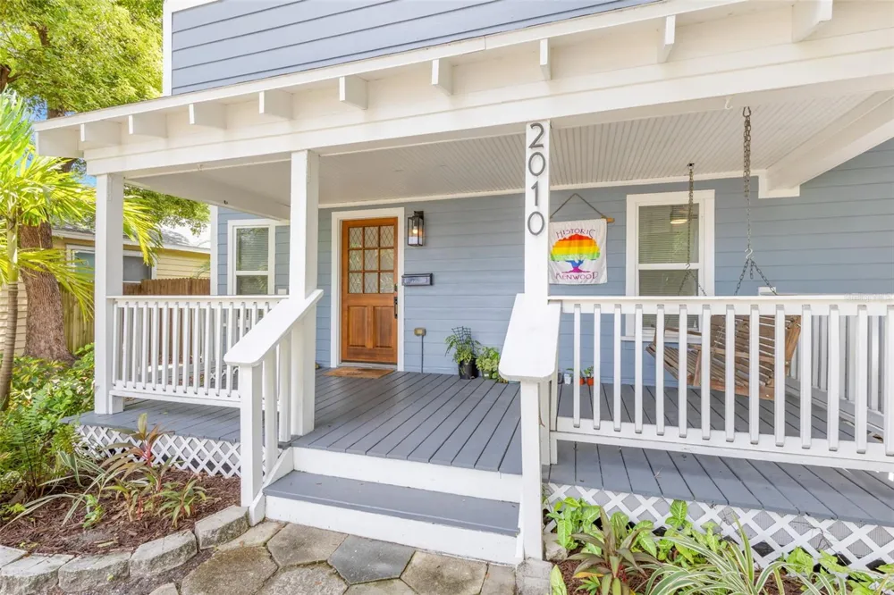 2010 DARTMOUTH AVENUE St Petersburg, FL 33713