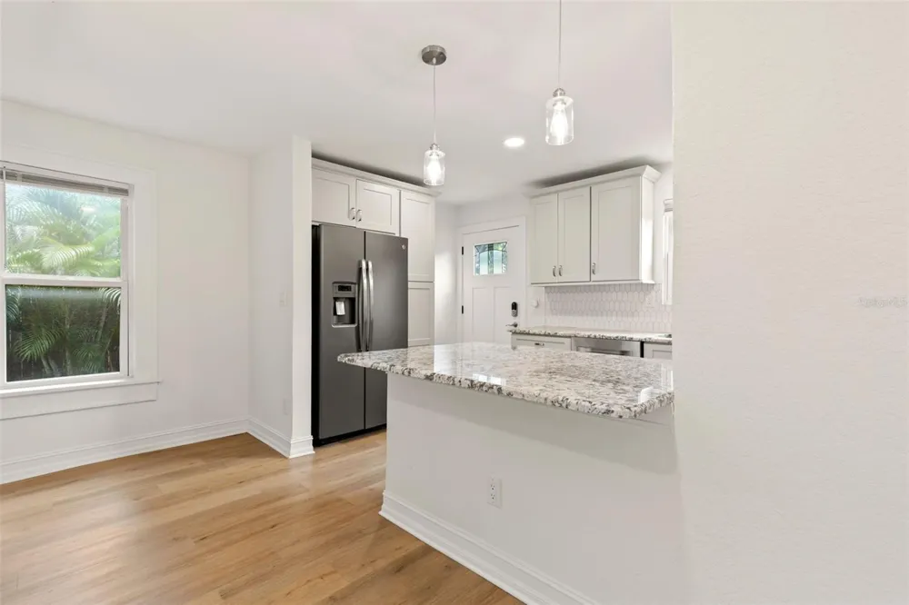 2010 DARTMOUTH AVENUE St Petersburg, FL 33713