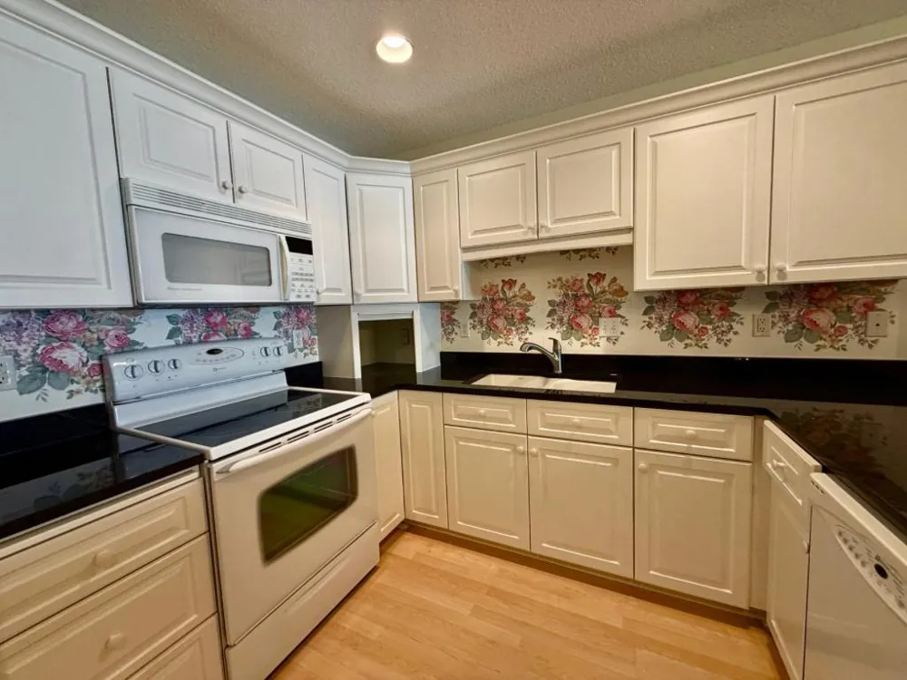 13040 Evergreen Drive Lindstrom, MN 55045
