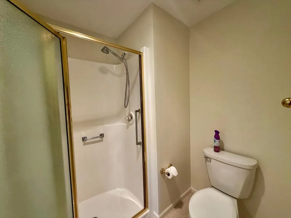 13040 Evergreen Drive Lindstrom, MN 55045