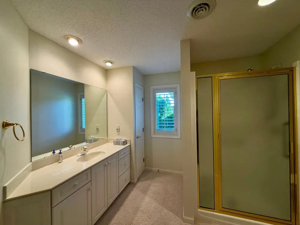 13040 Evergreen Drive Lindstrom, MN 55045