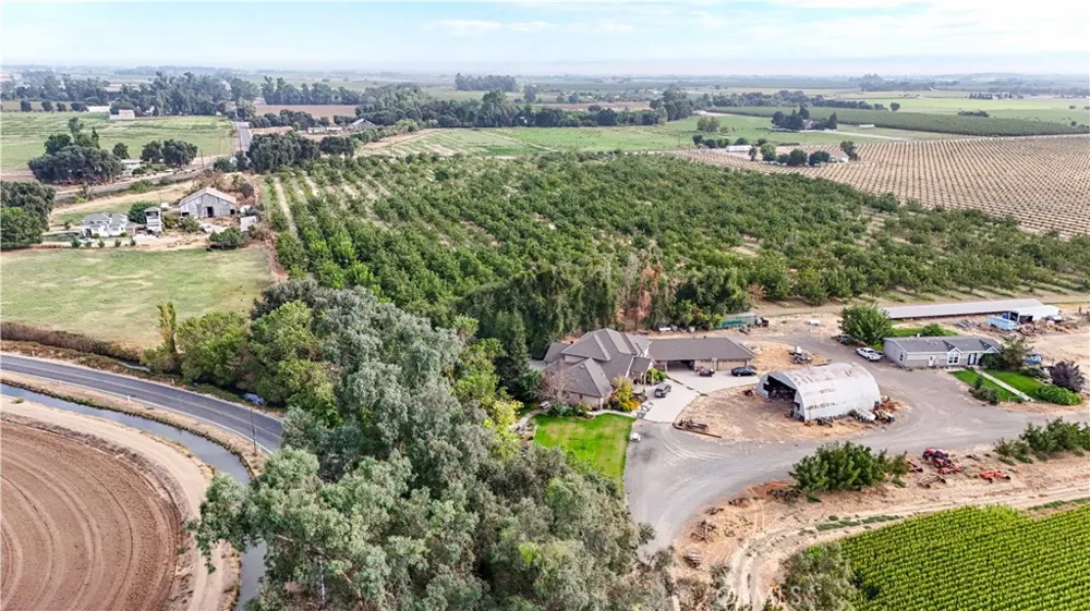 252 S Gurr Merced, CA 95341