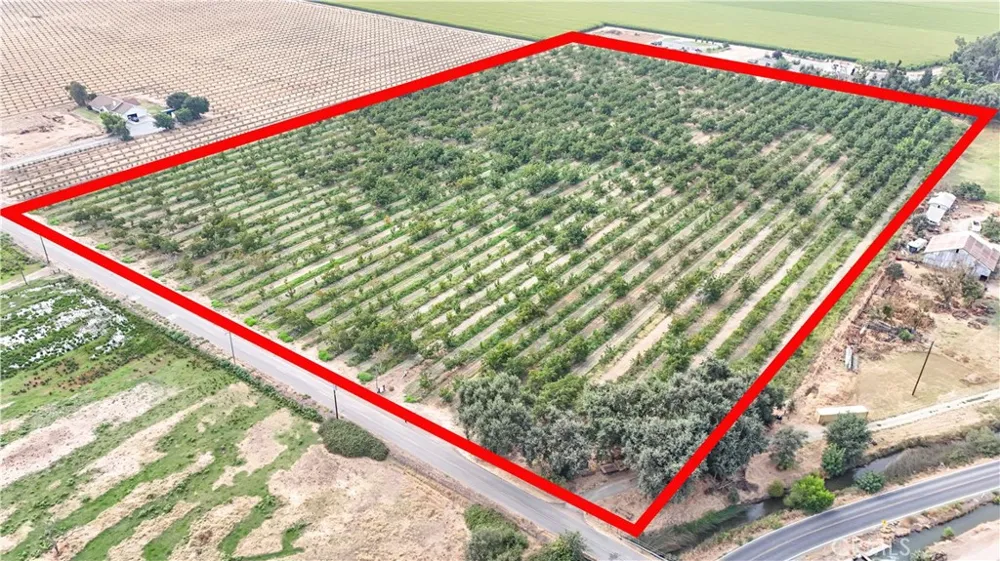 252 S Gurr Merced, CA 95341