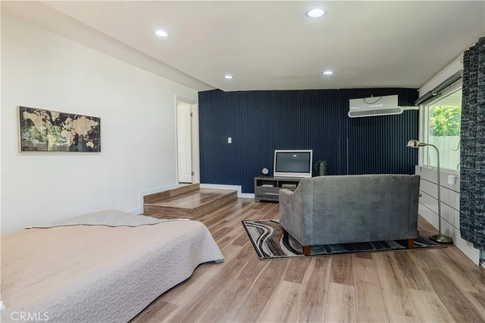 12451 Nutwood Garden Grove, CA 92840