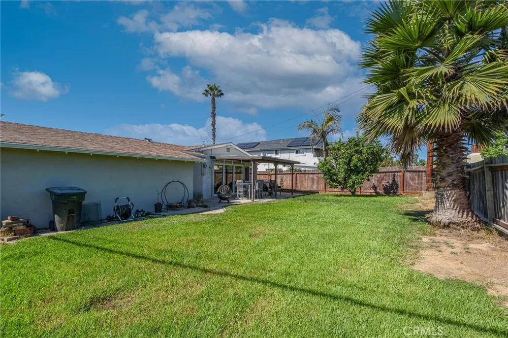 2252 Federal Costa Mesa, CA 92627