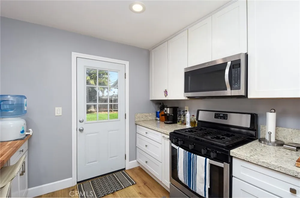 2252 Federal Costa Mesa, CA 92627