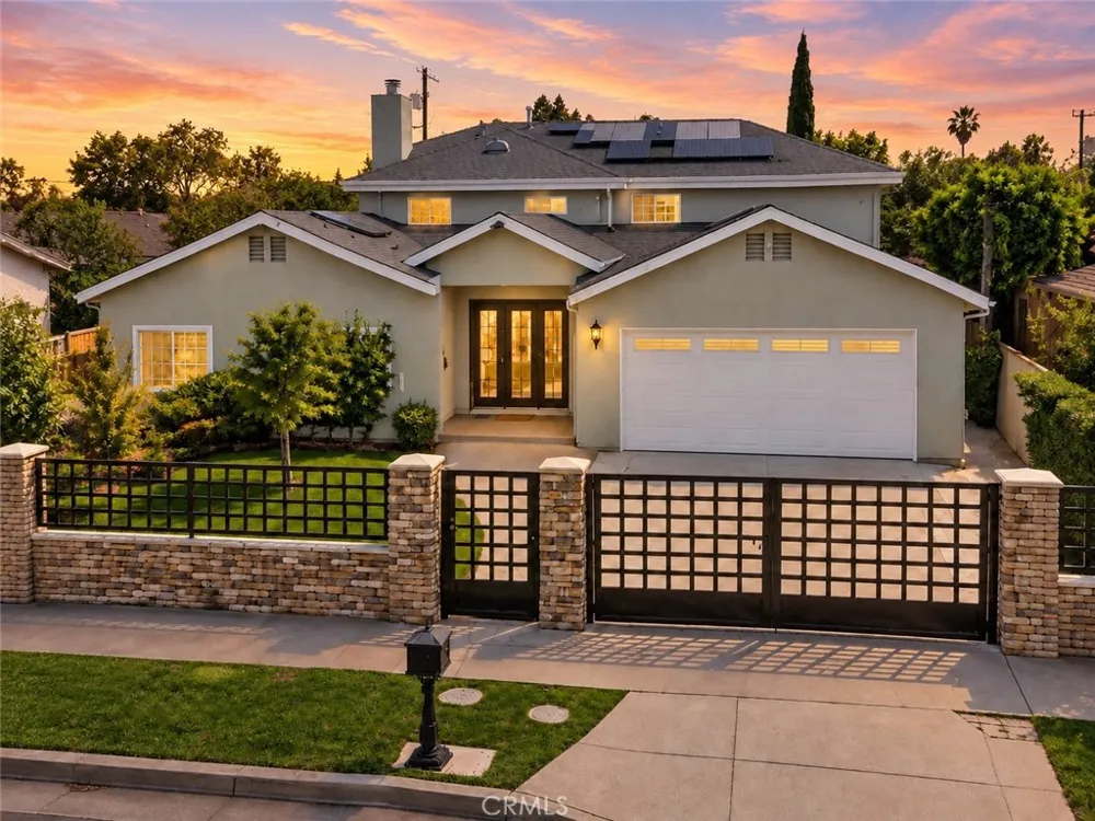 11138 Collett Granada Hills, CA 91344
