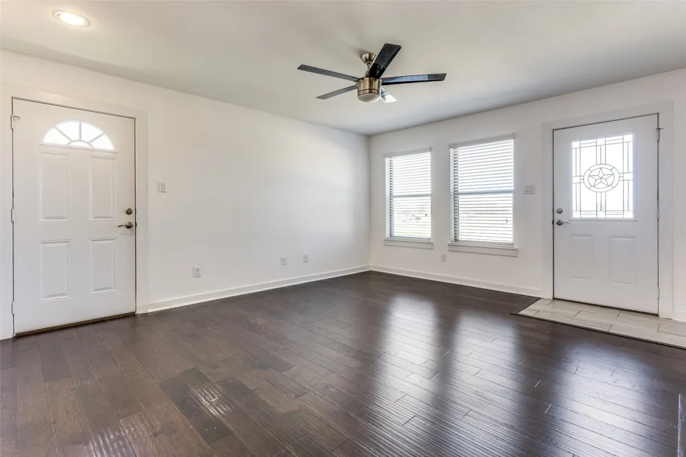 519 Wood Drive Gunter, TX 75058