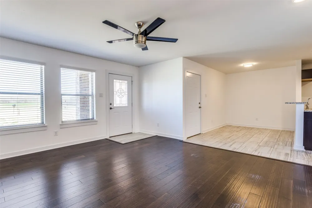 519 Wood Drive Gunter, TX 75058