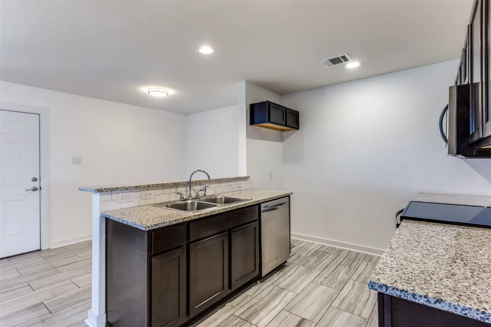 519 Wood Drive Gunter, TX 75058