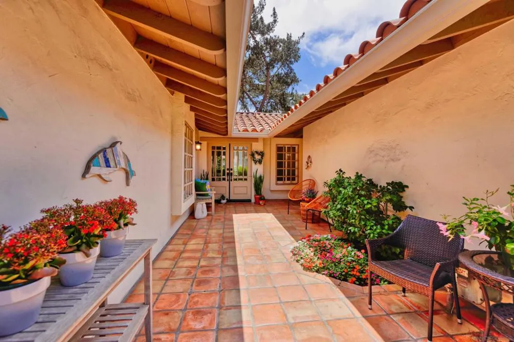 117 Guanajuato Ct Solana Beach, CA 92075
