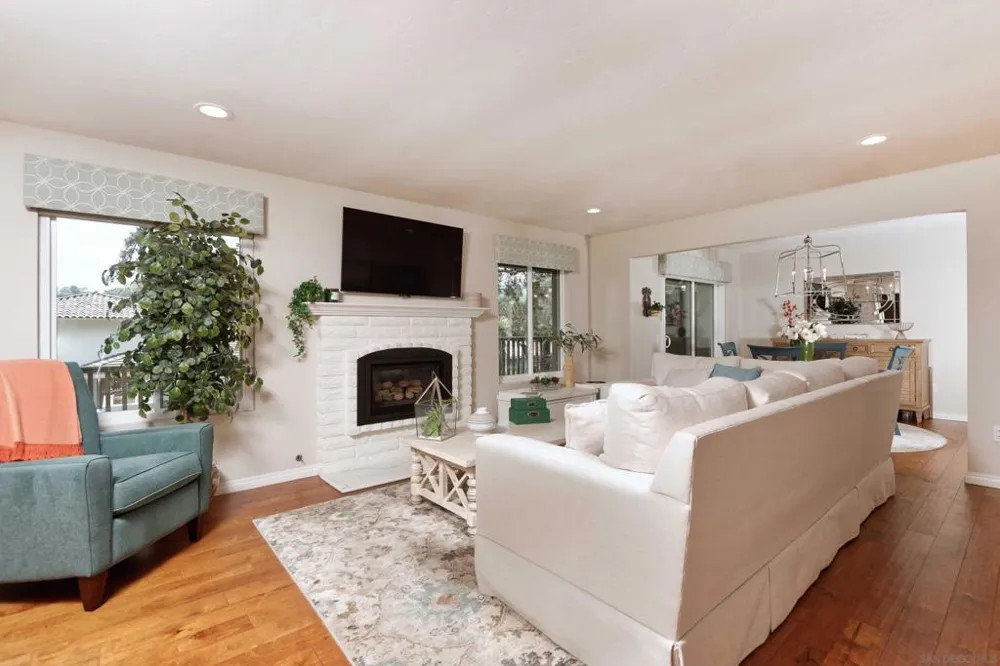 117 Guanajuato Ct Solana Beach, CA 92075