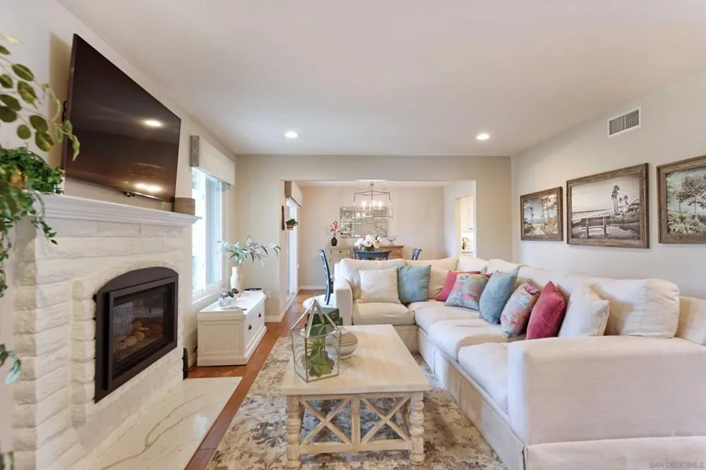 117 Guanajuato Ct Solana Beach, CA 92075