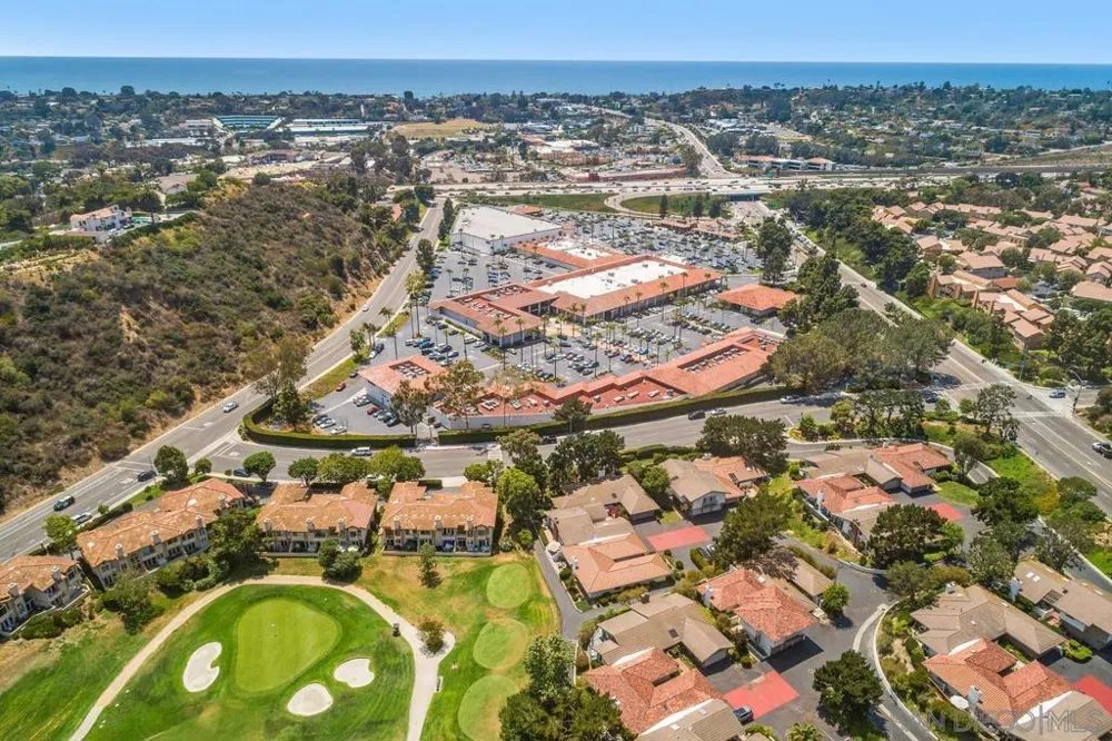 117 Guanajuato Ct Solana Beach, CA 92075