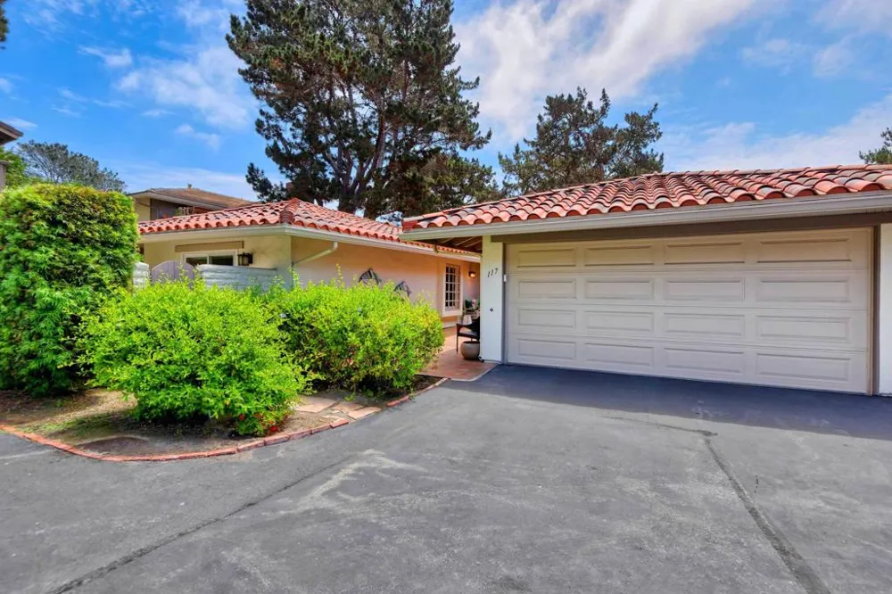 117 Guanajuato Ct Solana Beach, CA 92075
