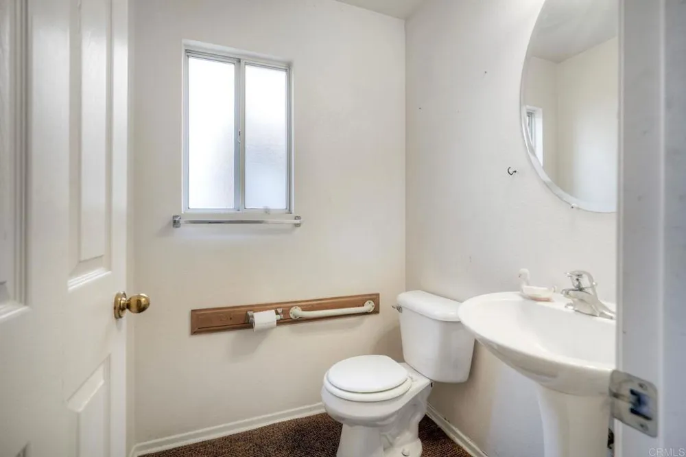 32033 Arlington Circle Bonsall, CA 92003