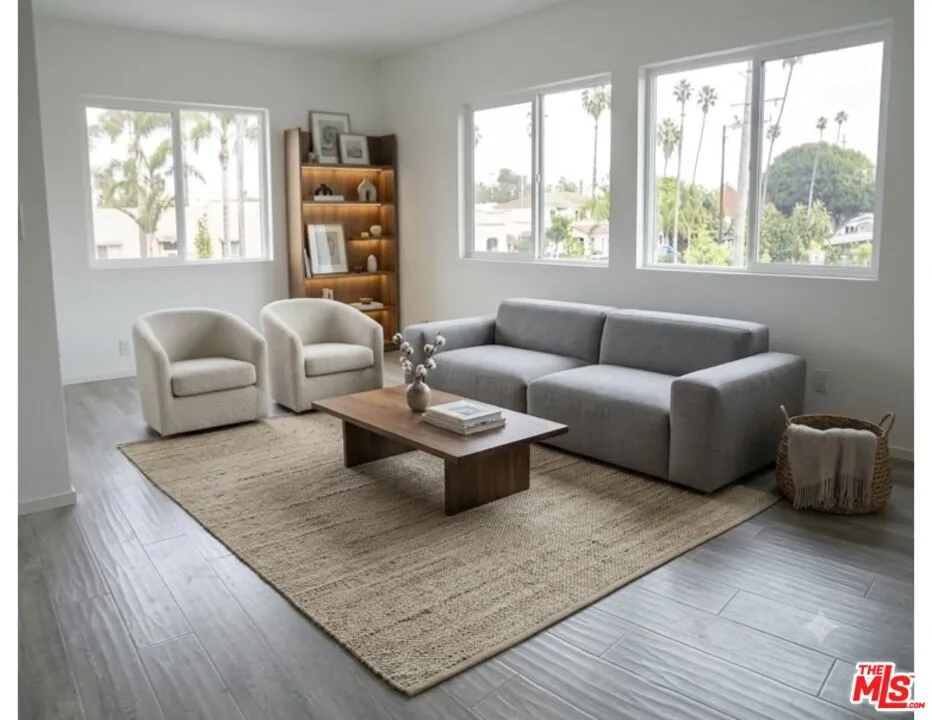 2106 Pisani Place #3 Los Angeles, CA 90291