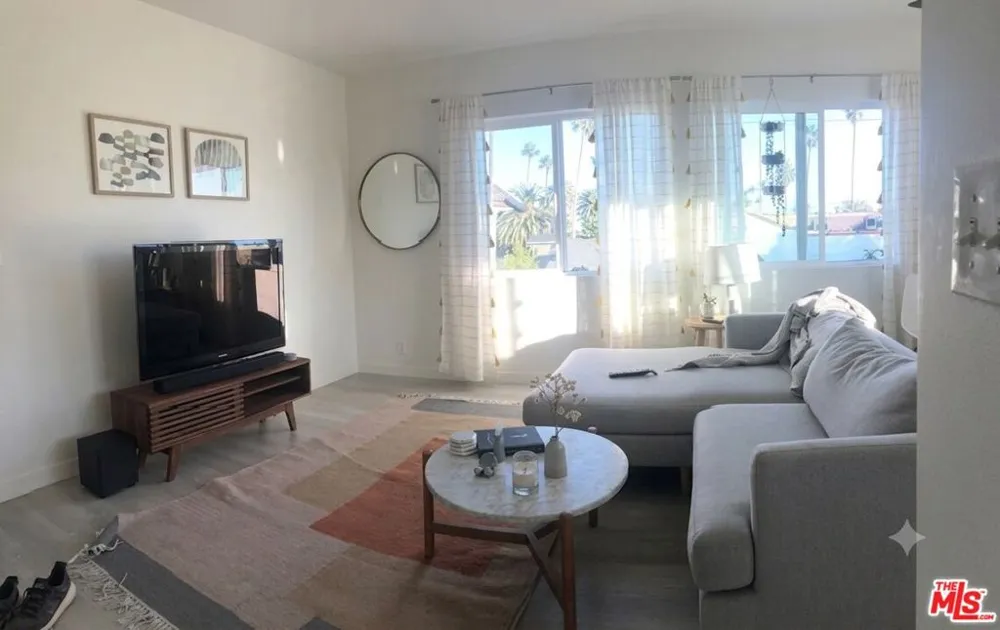 2106 Pisani Place #3 Los Angeles, CA 90291
