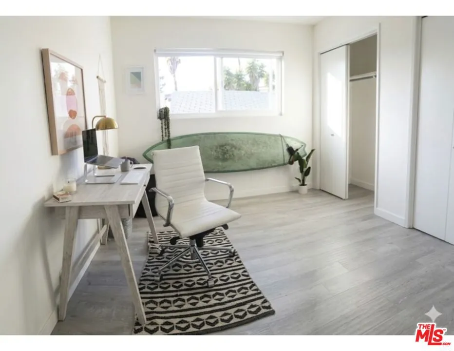 2106 Pisani Place #3 Los Angeles, CA 90291