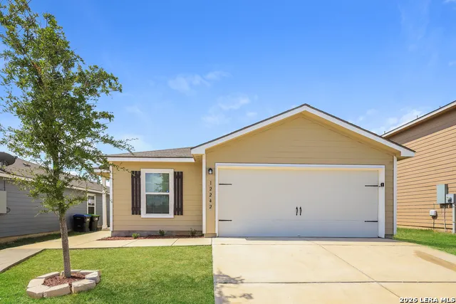 12242 Commander San Antonio, TX 78252