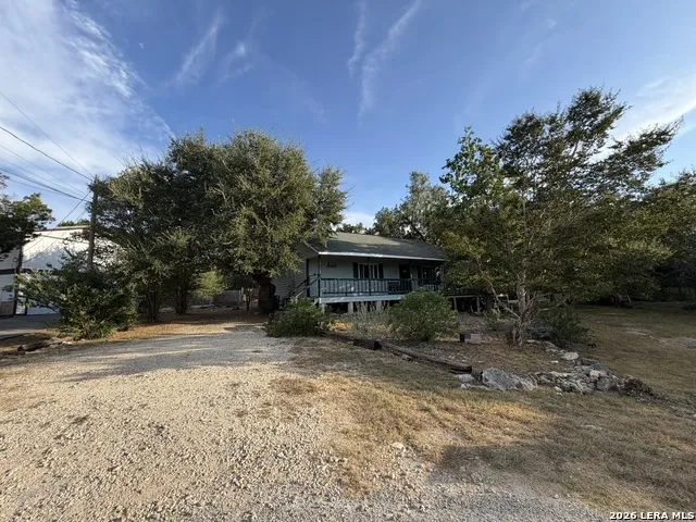 310 RIVIERA DR Canyon Lake, TX 78133
