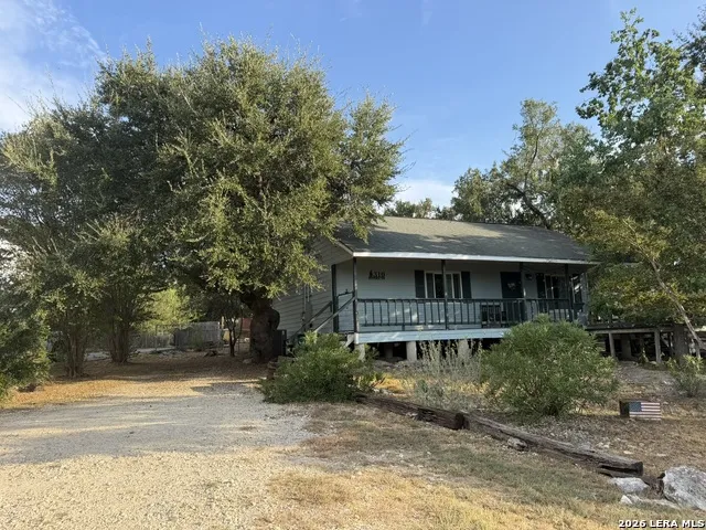310 RIVIERA DR Canyon Lake, TX 78133