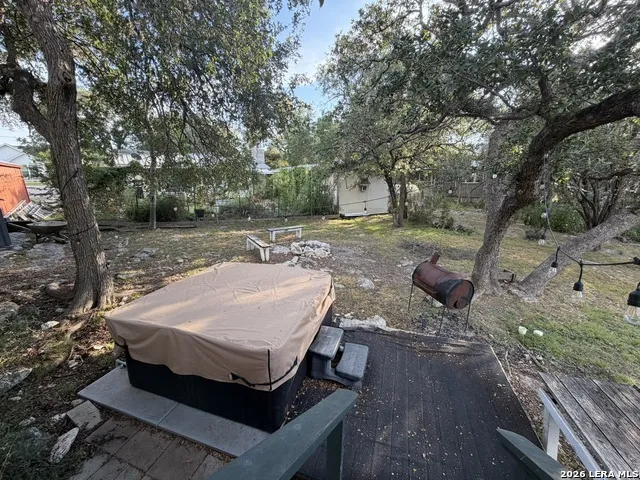 310 RIVIERA DR Canyon Lake, TX 78133