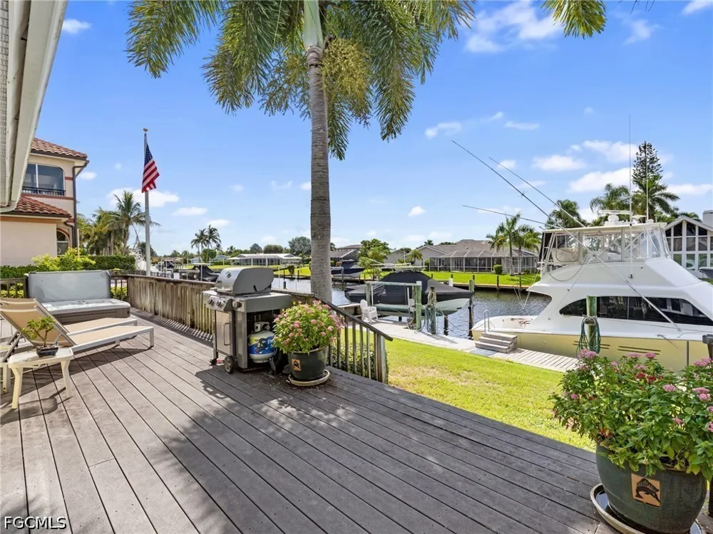 Cypress Lake Circle Fort Myers, FL 33919
