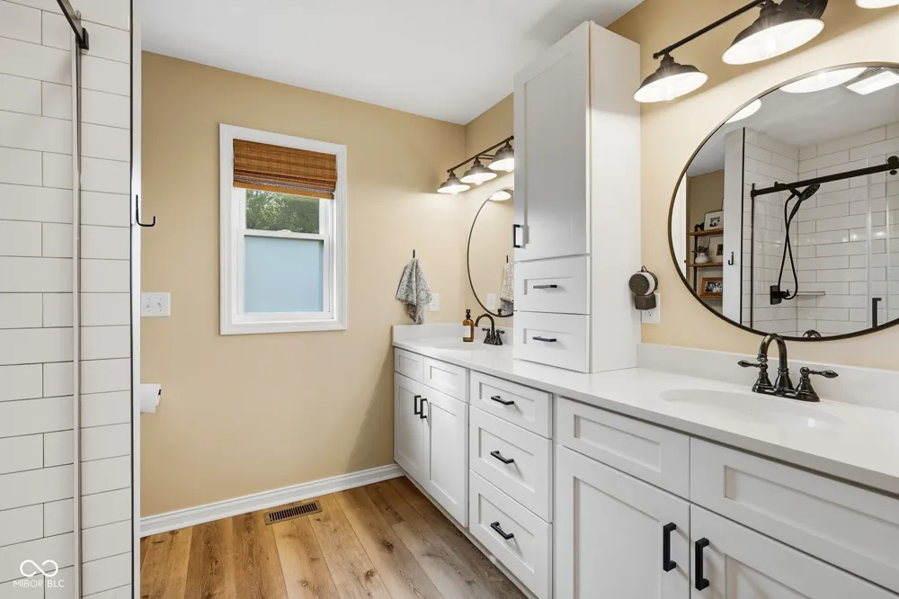 1043 Shadowlawn Avenue Greencastle, IN 46135