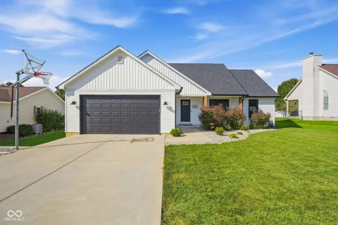 1043 Shadowlawn Avenue