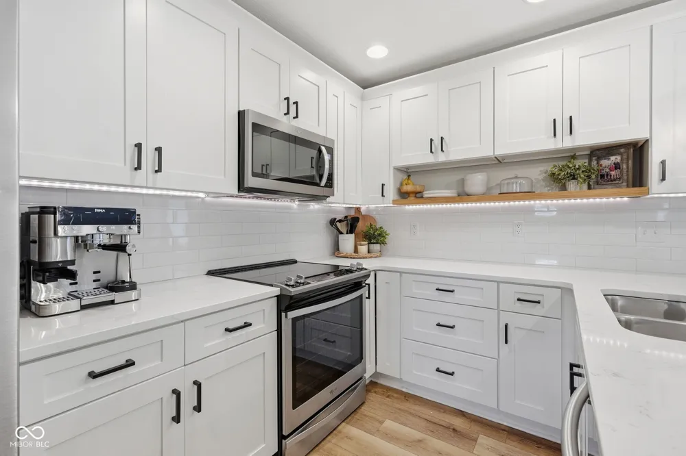1043 Shadowlawn Avenue Greencastle, IN 46135