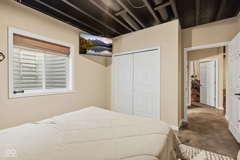 1043 Shadowlawn Avenue Greencastle, IN 46135